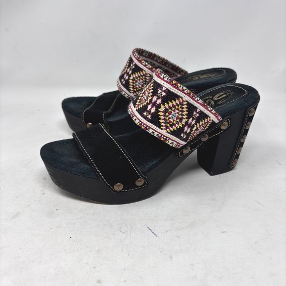 Sbicca Boho Clogs Size 8 Vintage Collection Platform Sandals Embroidered USA - Picture 1 of 11